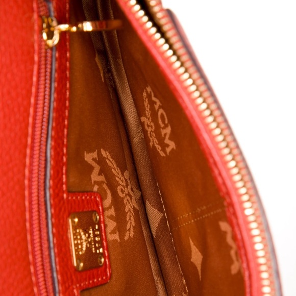 MCM Red-Orange Leather Flap Shoulder bag - Picture 6 of 15